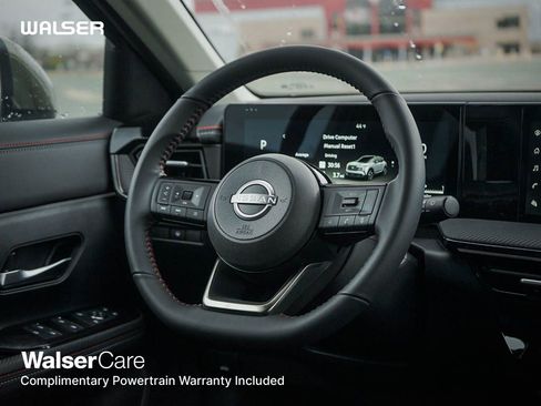 New 2026 Nissan Kicks SR AWD/4WD image 15