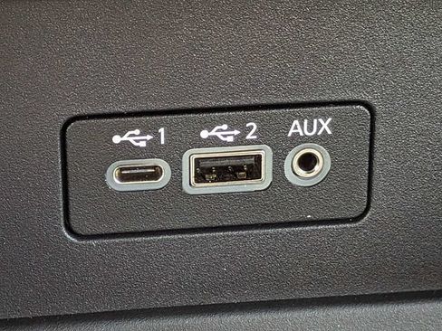 Used 2022 Nissan Sentra SR FWD image 22