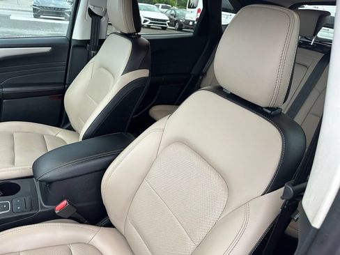 Used 2021 Ford Escape SEL FWD image 22