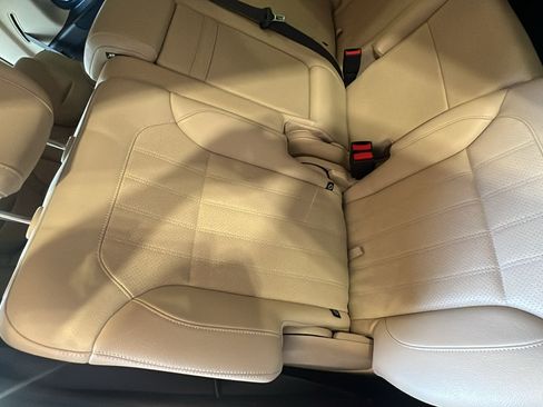 Used 2019 Mercedes-Benz GLS 450 4MATIC image 19