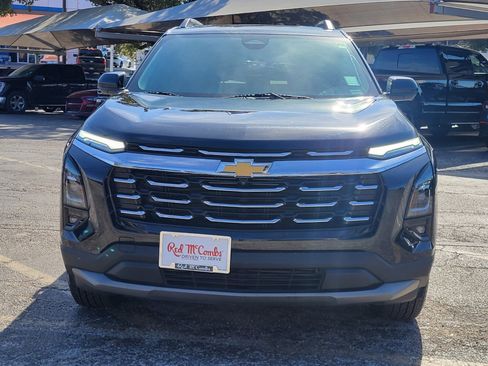 Used 2025 Chevrolet Equinox LT w/ Convenience Package II image 9