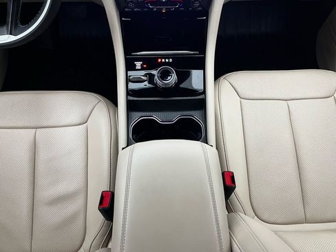 Used 2024 Jeep Grand Cherokee L Limited w/ Luxury Tech Group II image 25