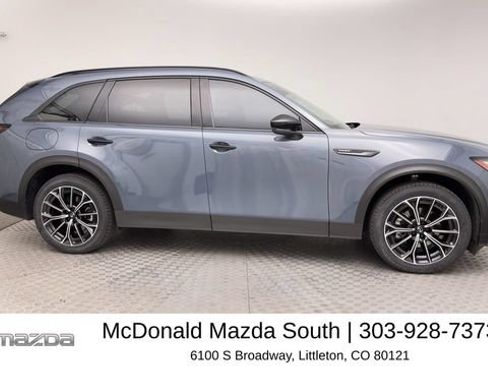 Certified 2025 MAZDA CX-70 Plug-In Hybrid w/ Premium Plus AWD/4WD image 9