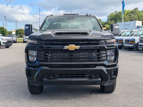 New 2025 Chevrolet Silverado 2500 Custom w/ Custom Value Package AWD/4WD image 7