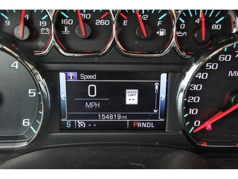 Used 2017 GMC Yukon XL SLT w/ Open Road Package image 12