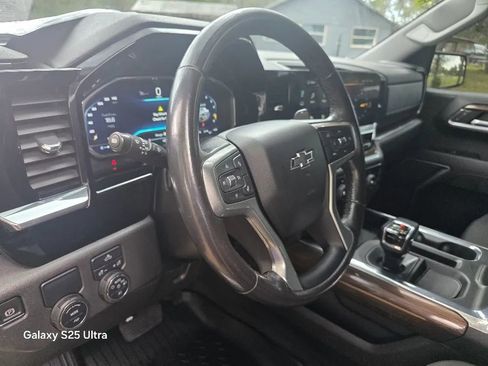 Used 2022 Chevrolet Silverado 1500 RST RWD image 21