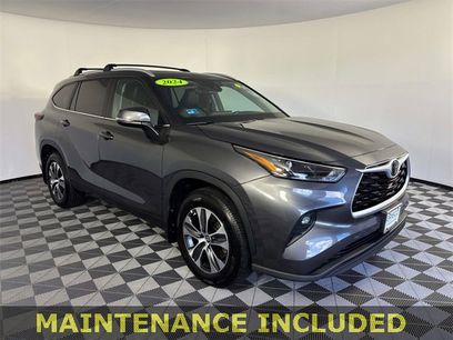 Used 2024 Toyota Highlander XLE