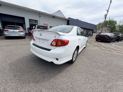 Used 2009 Toyota Corolla S image 21