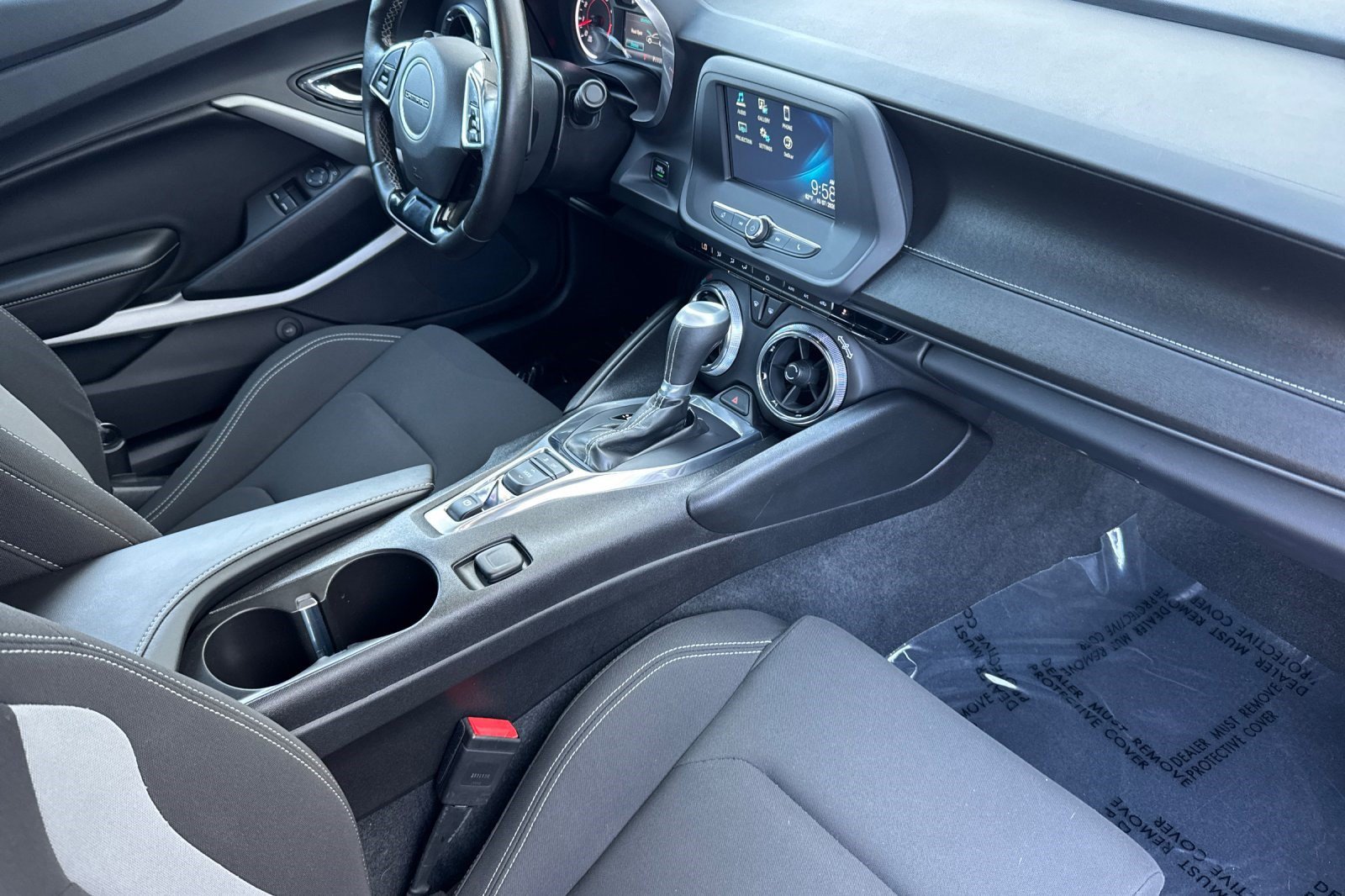Used 2016 Chevrolet Camaro LT RWD image 32
