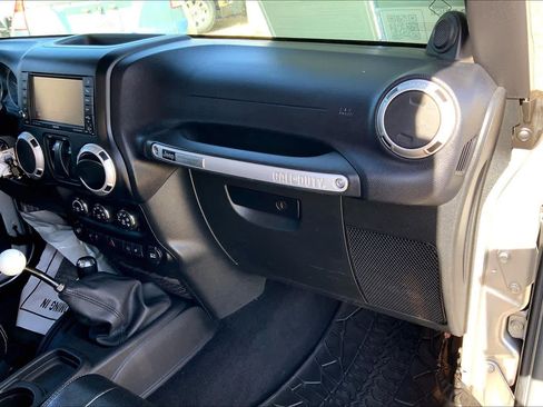 Used 2012 Jeep Wrangler Call of Duty image 14