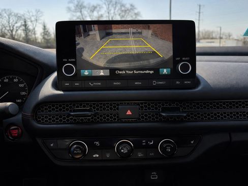 Used 2023 Honda HR-V Sport image 20