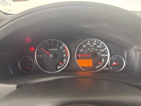 Used 2010 Nissan Pathfinder S FE+ image 17