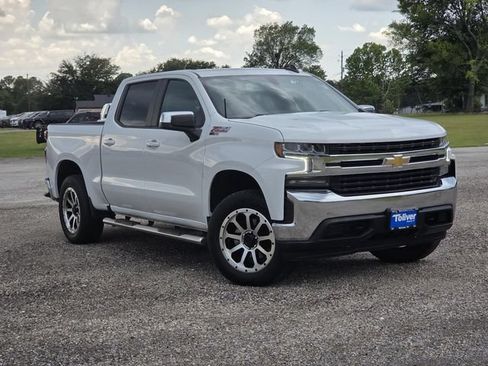 Used 2021 Chevrolet Silverado 1500 LT AWD/4WD image 2