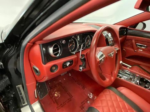 Used 2018 Bentley Flying Spur S W12 image 34