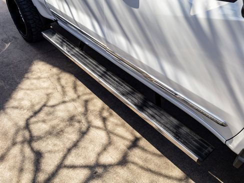 Used 2024 Chevrolet Silverado 1500 High Country w/ Technology Package image 12