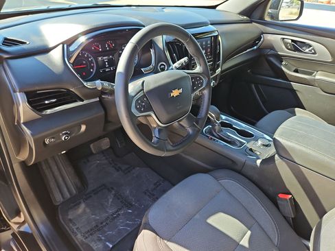 Certified 2023 Chevrolet Traverse LT image 10