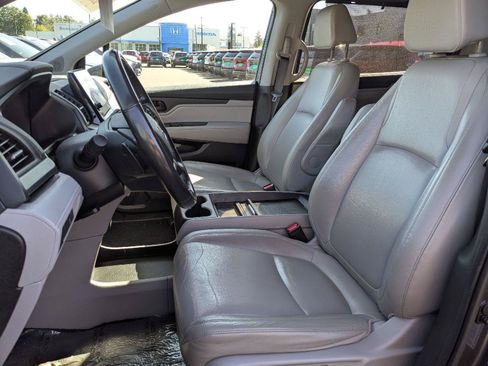 Used 2019 Honda Odyssey EX-L image 18