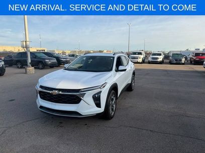 Used 2024 Chevrolet Trax LT w/ Sunroof Package