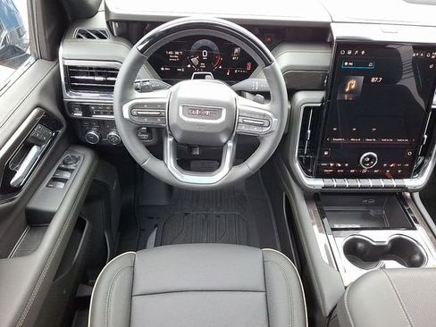 New 2026 GMC Yukon XL Elevation w/ Elevation Premium Package image 12