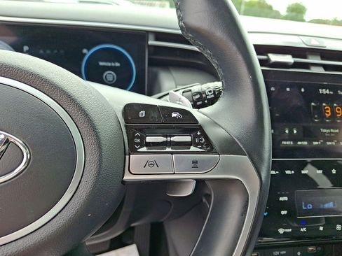 Certified 2022 Hyundai Tucson Limited image 24