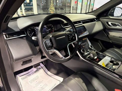 Used 2022 Land Rover Range Rover Velar R-Dynamic S image 35