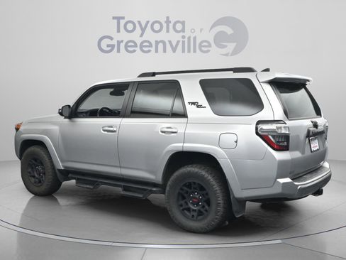 Certified 2024 Toyota 4Runner TRD Off-Road Premium w/ Moonroof Package AWD/4WD image 8