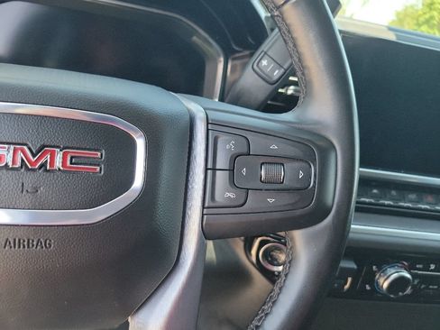 Used 2025 GMC Sierra 1500 SLT AWD/4WD image 24