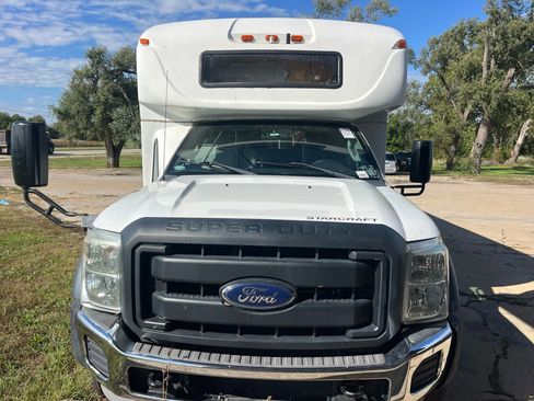 Used 2013 Ford F550 2WD Regular Cab Super Duty w/ Payload Upgrade Pkg image 4