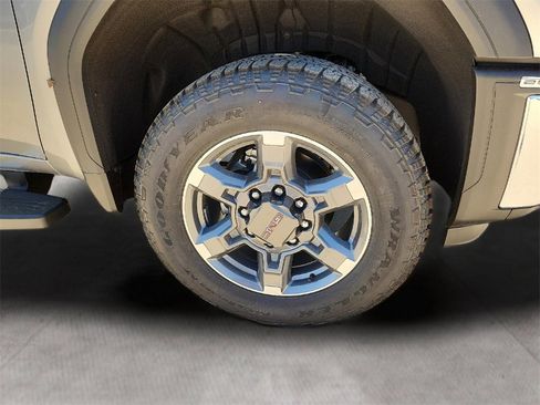 New 2025 GMC Sierra 2500 SLT w/ Texas SLT Premium Package image 11