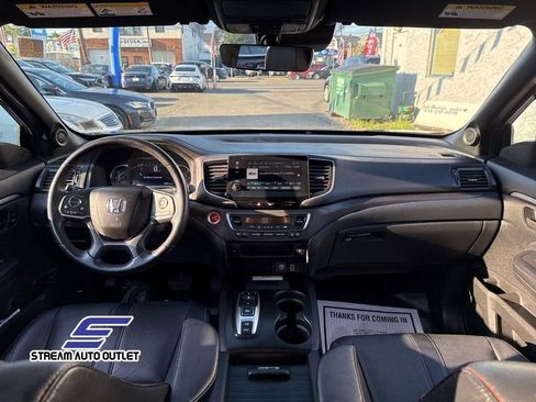Used 2022 Honda Pilot TrailSport image 21