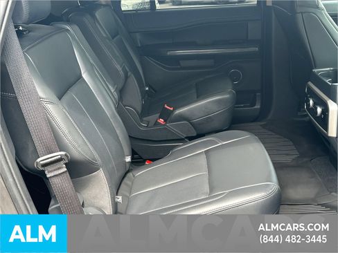 Used 2024 Ford Expedition XLT RWD image 17