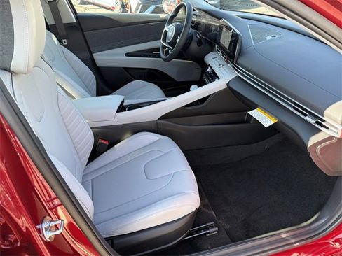 New 2026 Hyundai Elantra Limited image 13