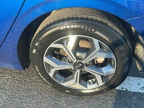 Used 2021 Kia Forte LXS image 33