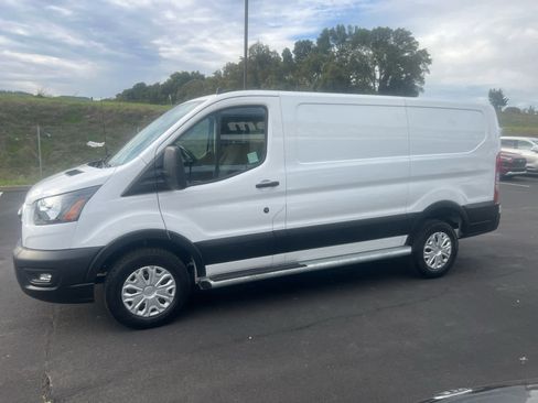 Used 2024 Ford Transit 250 Low Roof w/ Exterior Upgrade Package image 8