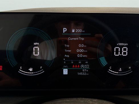 Certified 2025 Hyundai Tucson SEL AWD/4WD image 13