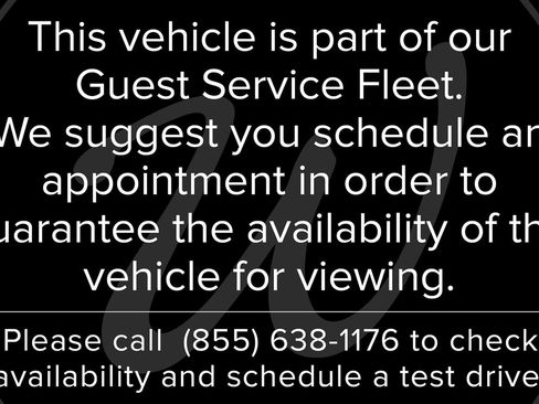 Used 2024 Buick Enclave Essence image 4