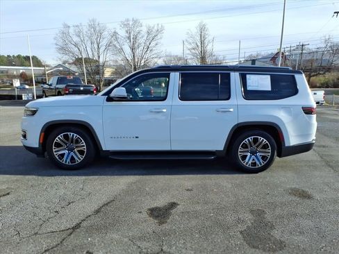 Used 2022 Jeep Wagoneer Series III image 26