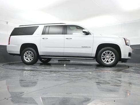Used 2019 GMC Yukon XL SLT w/ Open Road Package image 41
