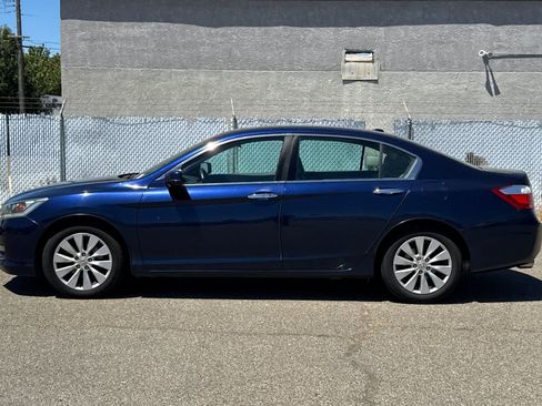 Used 2014 Honda Accord EX-L image 2