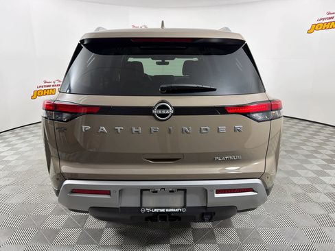Certified 2024 Nissan Pathfinder Platinum w/ Cargo Package FWD image 4