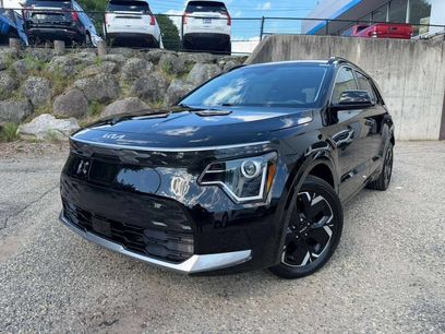 Used 2023 Kia Niro Wind w/ Wind Preserve Package