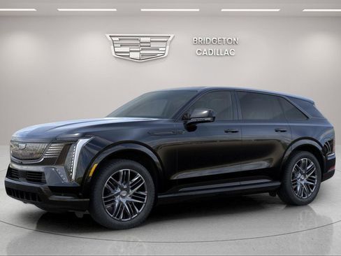 New 2025 Cadillac Escalade IQ Sport 2 w/ LPO, ONYX Package image 5