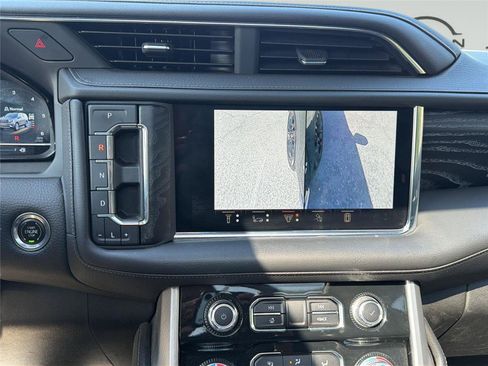 Used 2023 GMC Yukon XL Denali w/ Denali Reserve Package AWD/4WD image 22