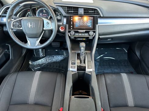 Used 2018 Honda Civic EX-T image 3