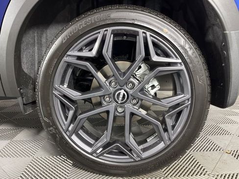 New 2026 Nissan Kicks SR w/ Illumination Package image 13