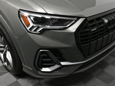 New 2025 Audi Q3 2.0T Premium image 36