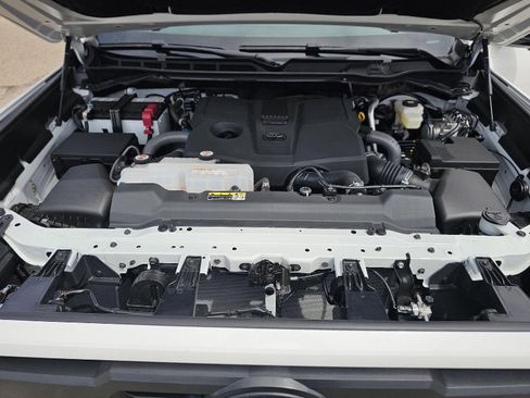 Used 2025 Toyota Tundra Limited w/ TRD Off-Road Package image 48