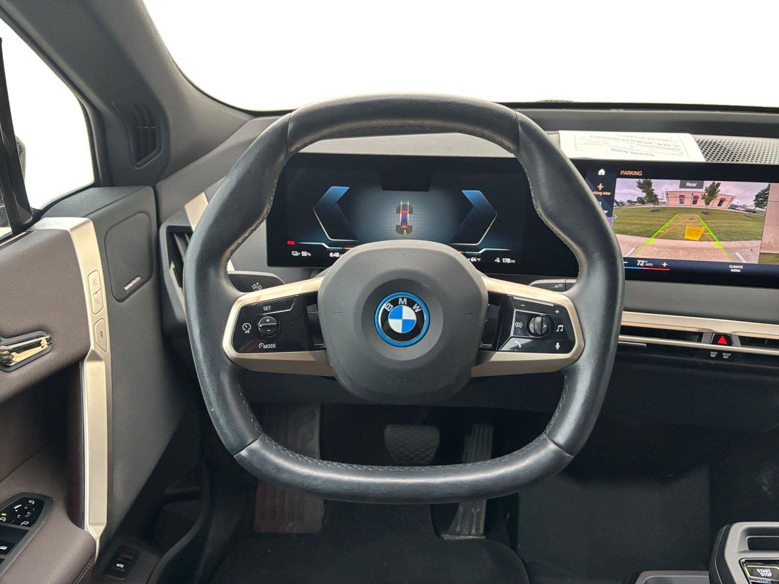 Used 2023 BMW iX xDrive50 w/ Premium Package AWD/4WD image 28
