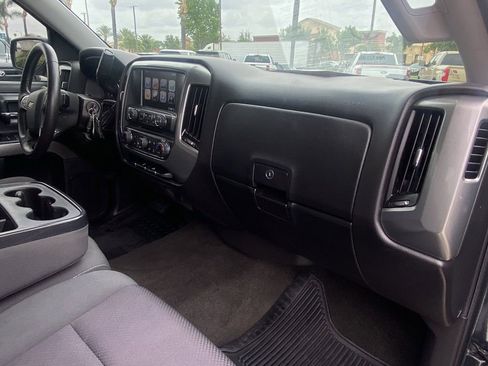 Used 2018 Chevrolet Silverado 1500 LT w/ All Star Edition image 17