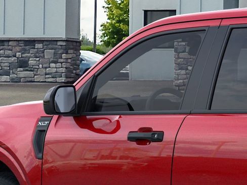 New 2025 Ford Maverick XLT w/ XLT Luxury Package image 22